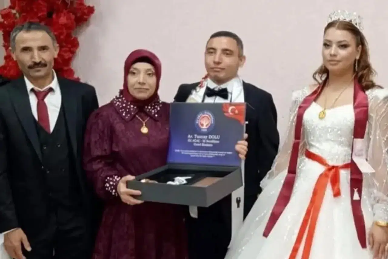 Gelin takıları alıp kaçtı. kayınpeder kendini astı