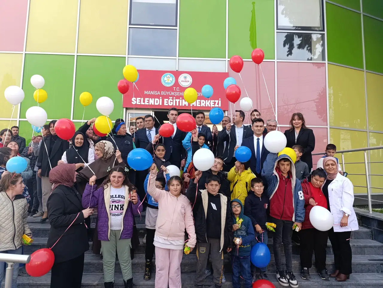 Selendi’de 3 Aralık Dünya Engelliler Günü kutlandı