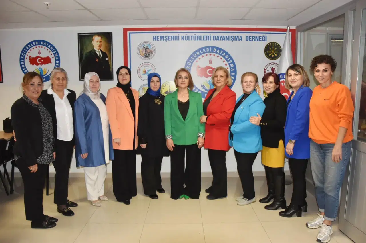 Kültürleri Dayanışma Derneği’nden kaynaşma gecesi