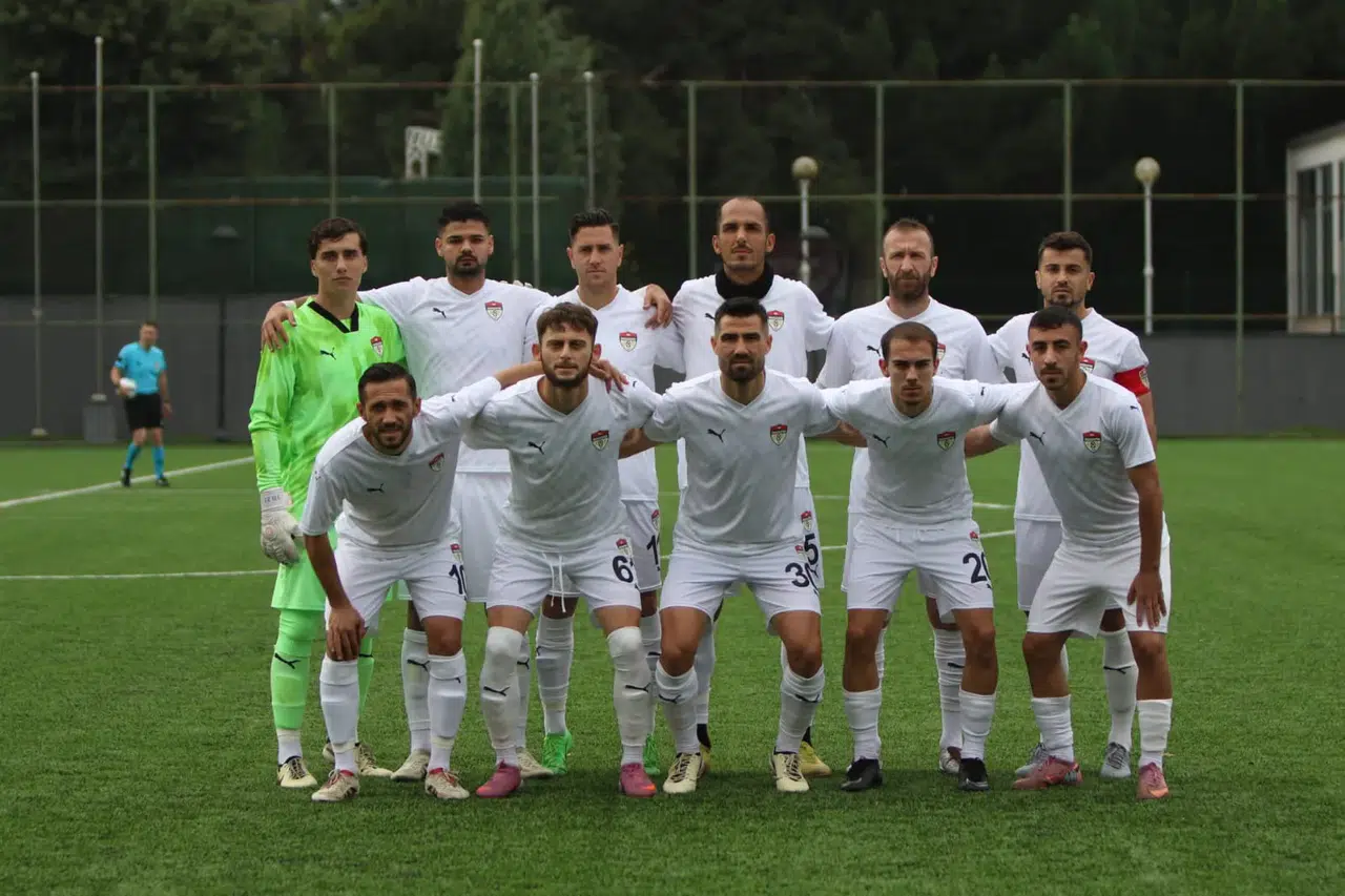 Manisaspor 3 puanı 3 golle aldı
