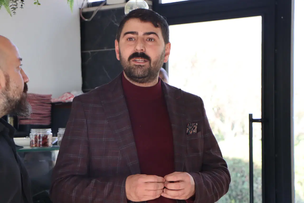 Bakkallar Odası Başkan adayı Erhan Çavdarlı kantincilerle bir araya geldi