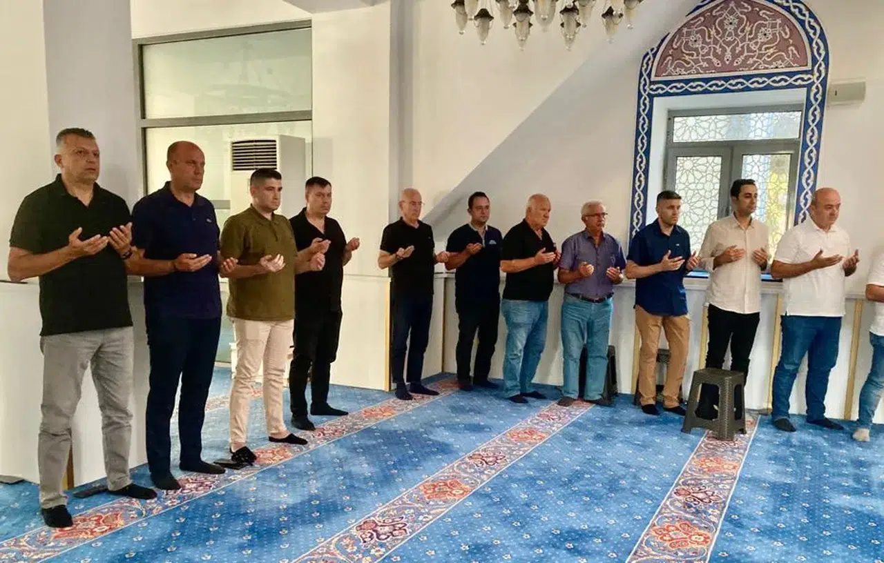 Manisalılardan Hikmet Türek’in Mevlid-i Şerifine yoğun katılım