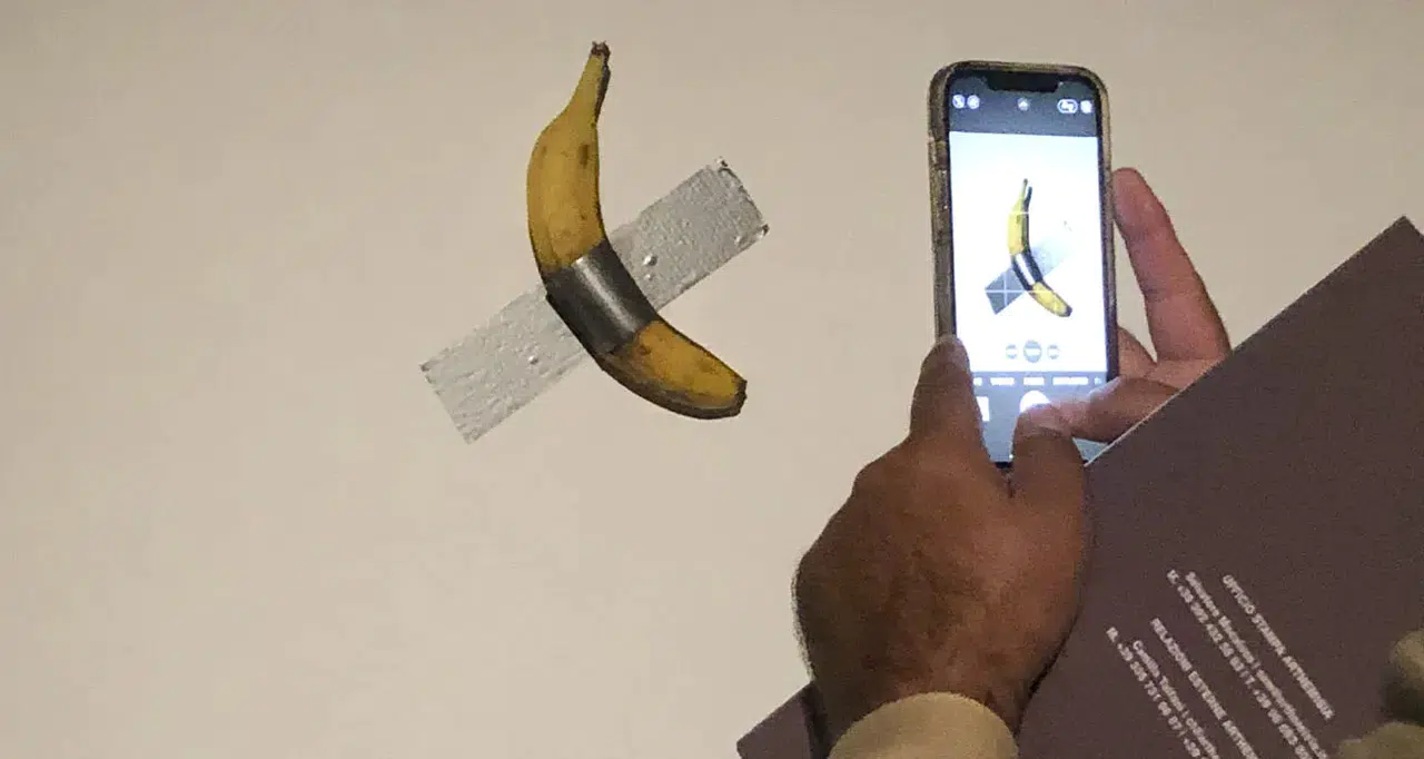 Ünlü esere ikinci darbe!