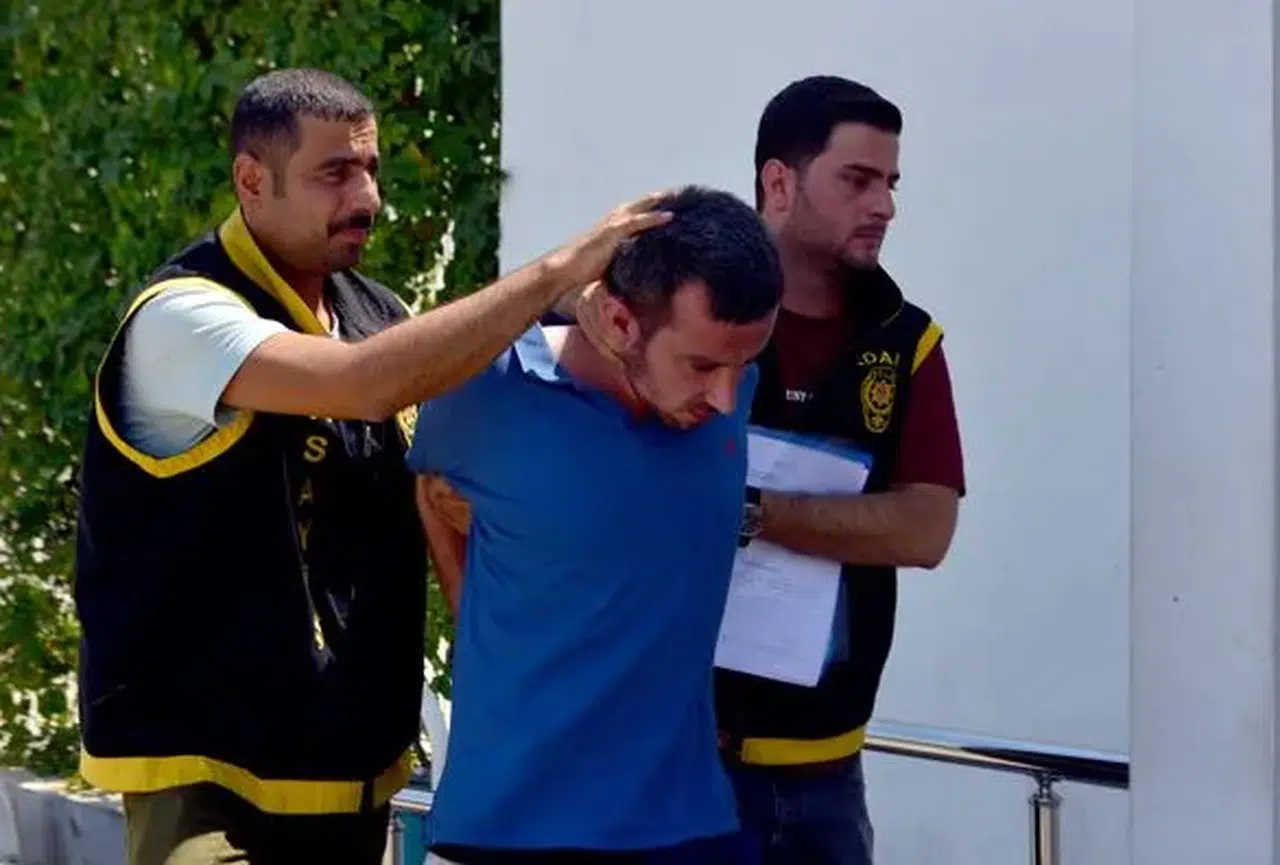 Böyle evlat olmaz olsun!
