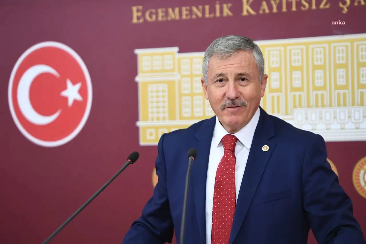 Selçuk Özdağ'ın 28. Dönem TBMM Faaliyet Raporu Yayınlandı: Detaylar Belli Oldu!