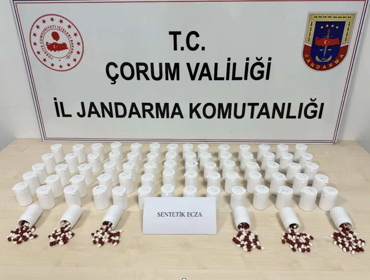 Jandarmadan uyuşturucu operasyonu: 2 tutuklama
