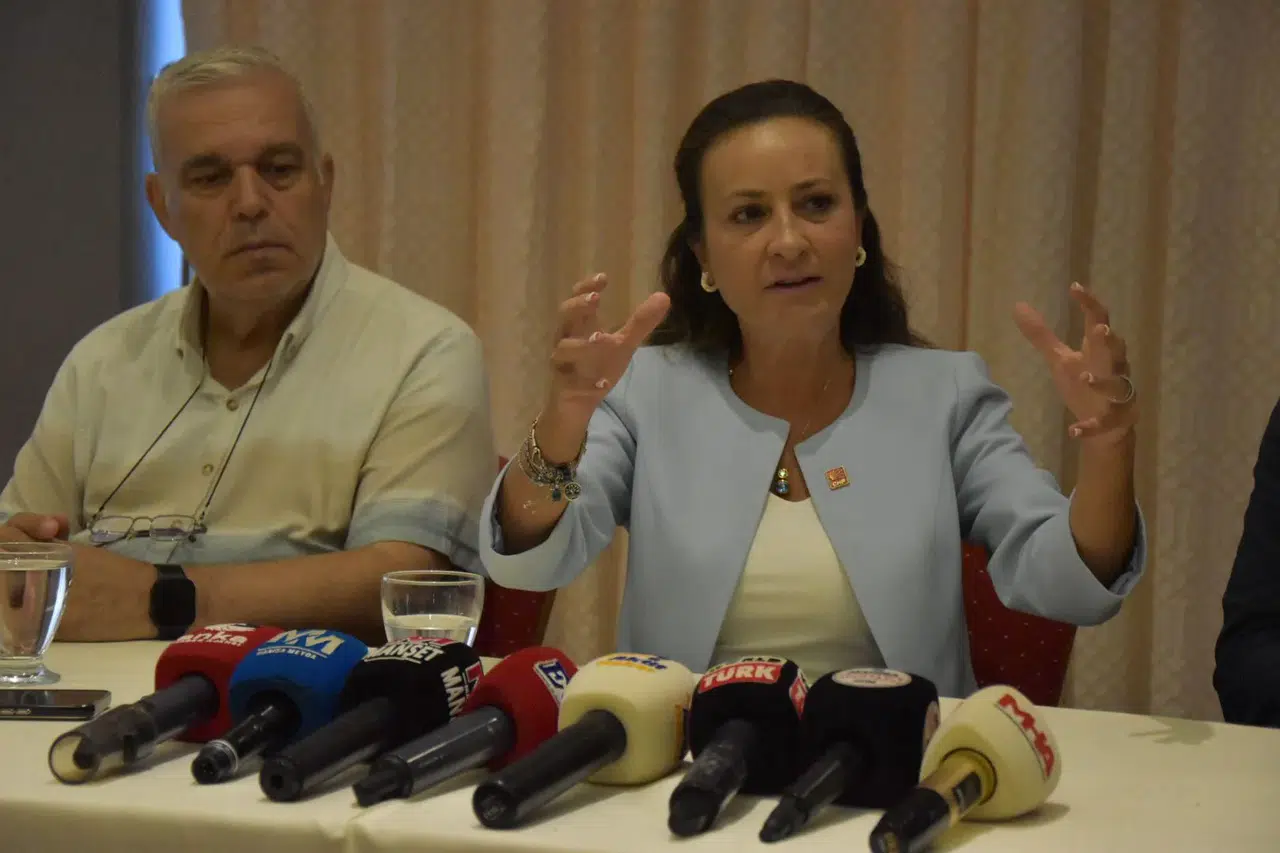 Başkan Özalper: Bir milletvekili de skandalın içinde!