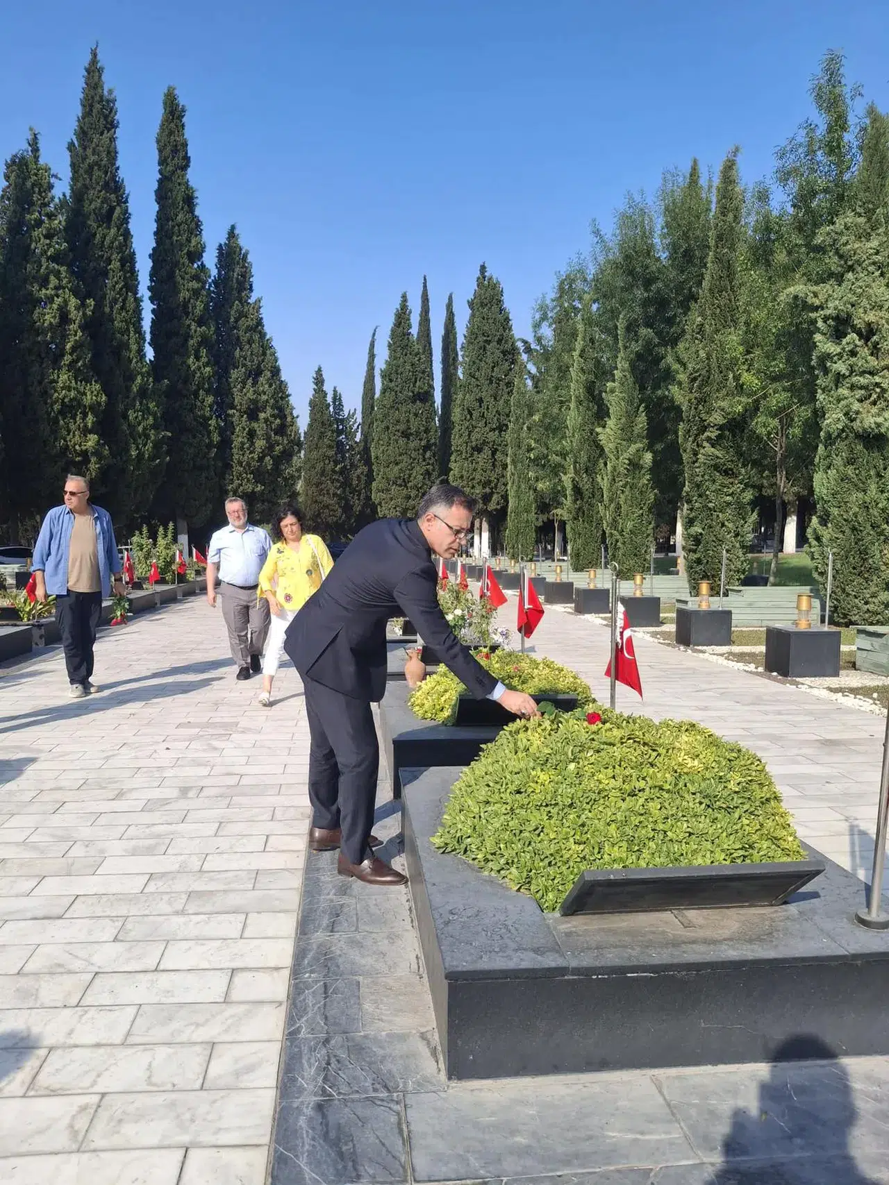 Kaymakam Ünal KOÇ’tan Soma Maden Şehitliğine Ziyaret