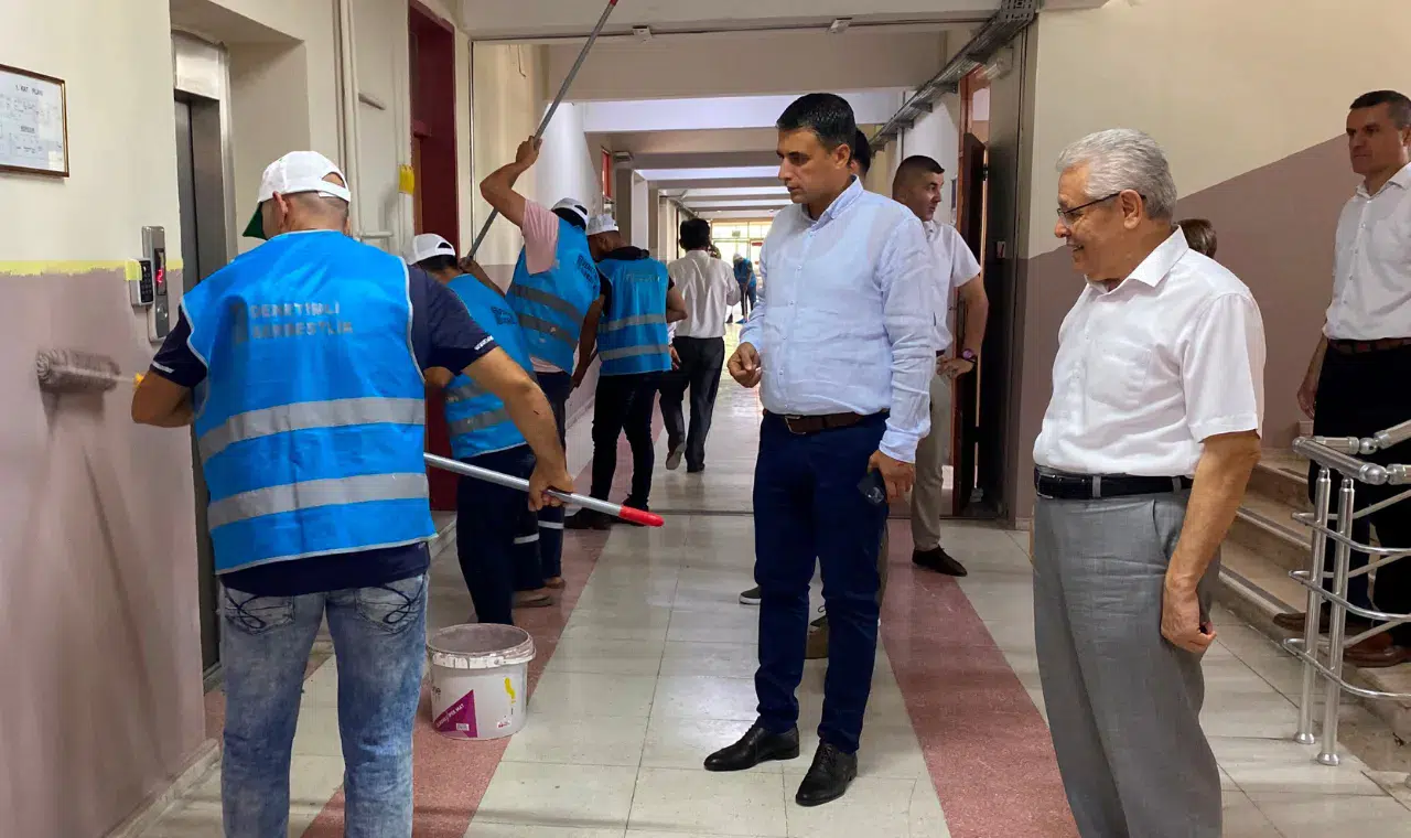 Okulları yeni eğitim yılına yükümlüler hazırladı