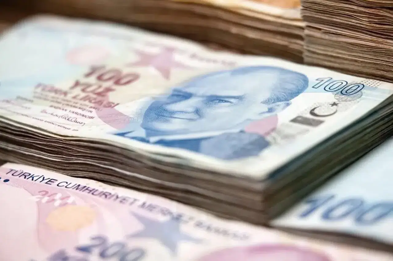 Sektör devi iflas etti alacaklılar sıraya girdi
