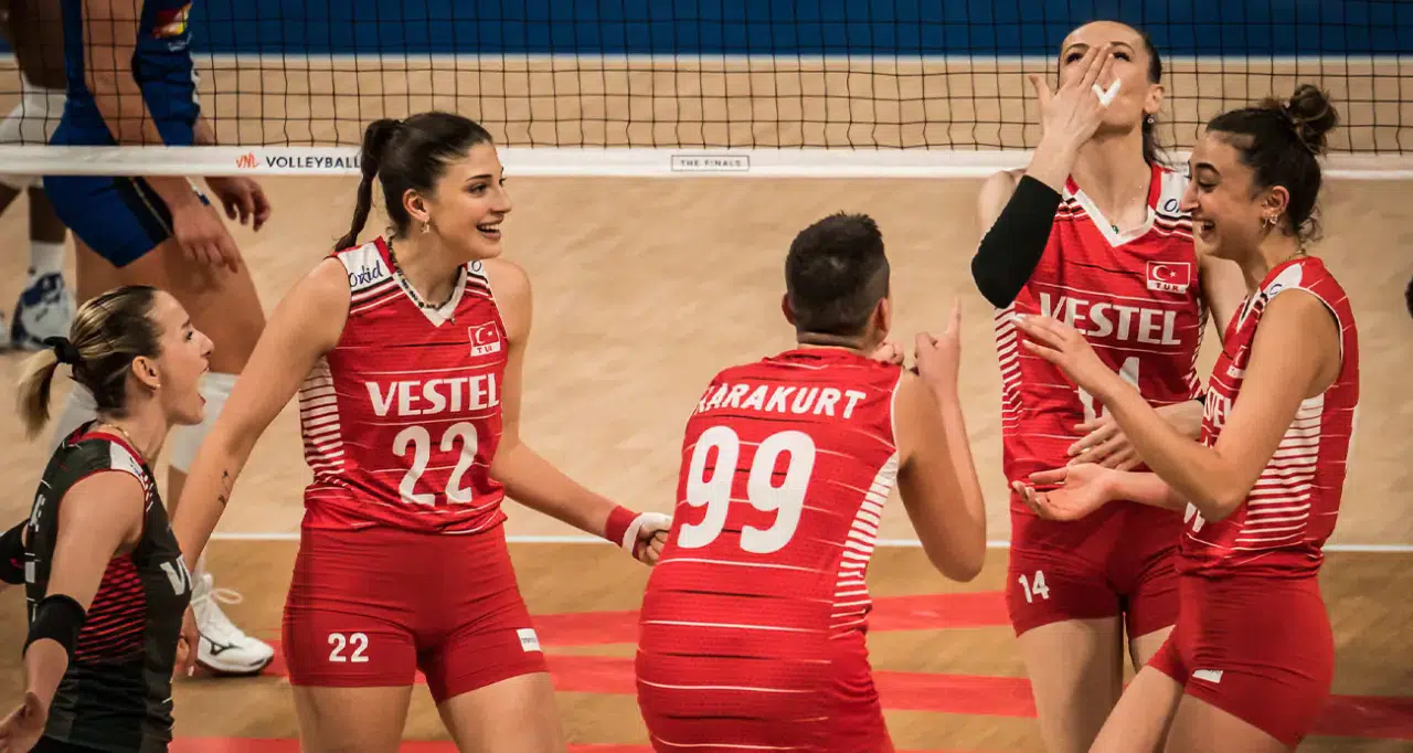 Filenin Sultanları Bulgaristan’a Set Vermedi! Son 16 Bileti Cebe Girdi