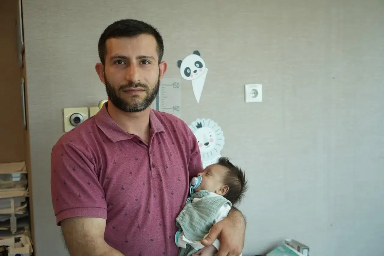 Yeni doğan bebeğin vücudundan çıkanlar şok etti