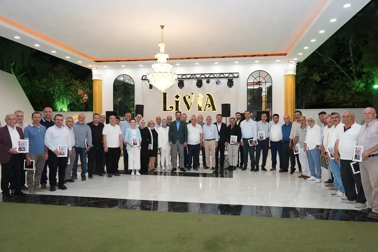 AK Parti Yunusemre’den vefa buluşmaları