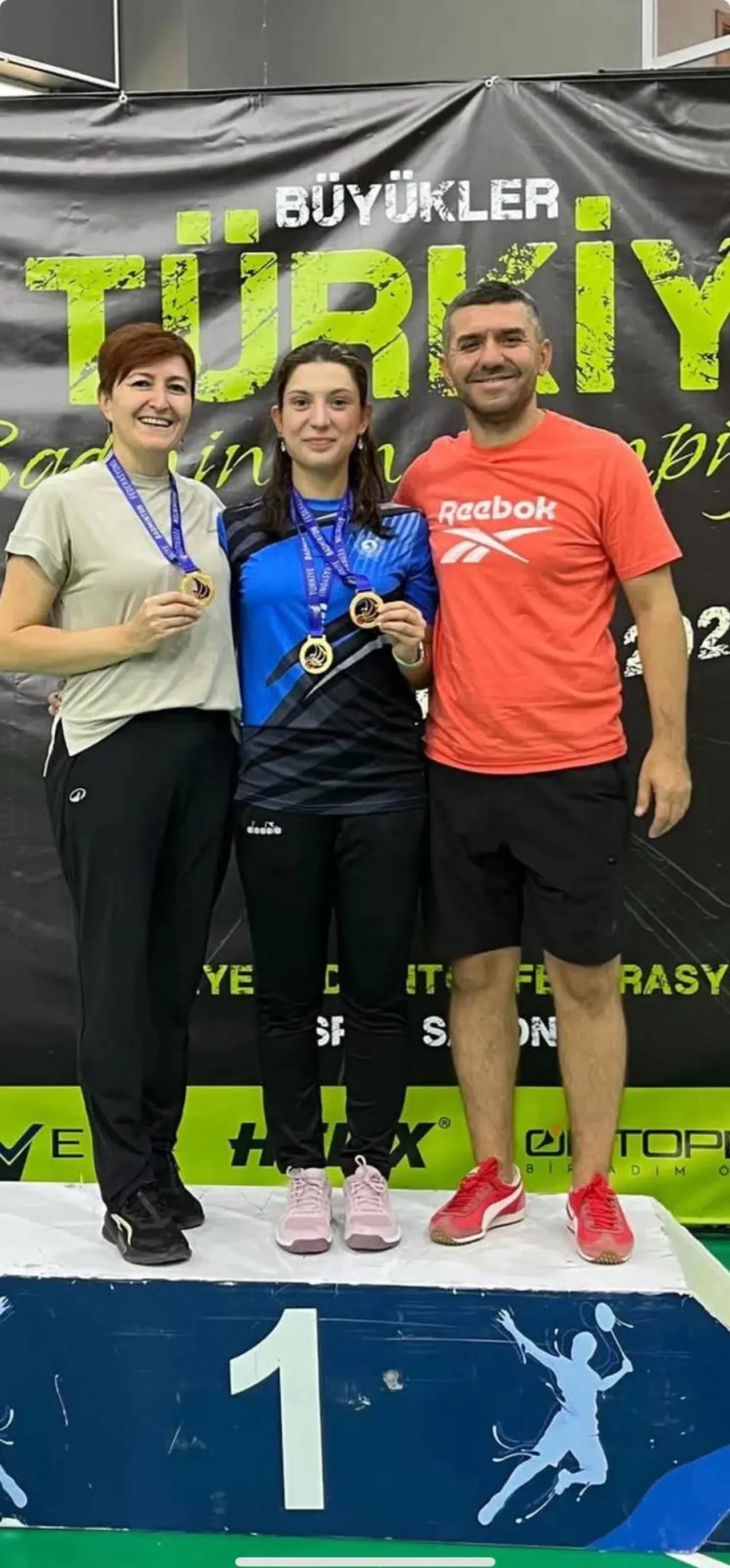 Manisalı badmintoncu Türkiye Şampiyonu oldu