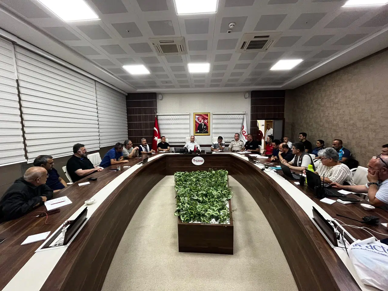 Vali Özkan: Afet Müdahale Planı devreye alındı