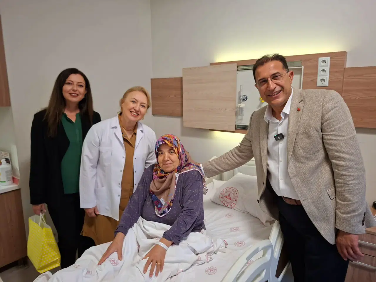 AK PARTİ İL BAŞKANI TURGUT’TAN MERKEZ EFENDİ HASTANESİ’NE ZİYARET