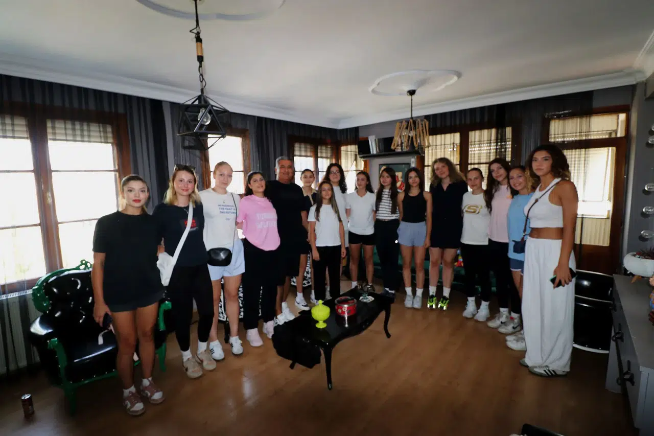 Turgutlu Belediyesi Kadın Voleybol Takımında sezonun ilk kontrolleri tamamlandı