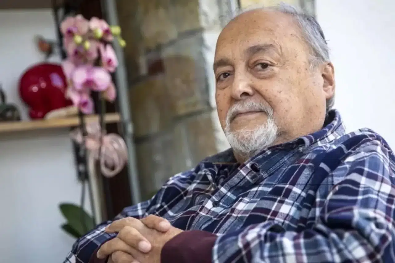 Ünlü sanatçı yaşam savaşını kaybetti