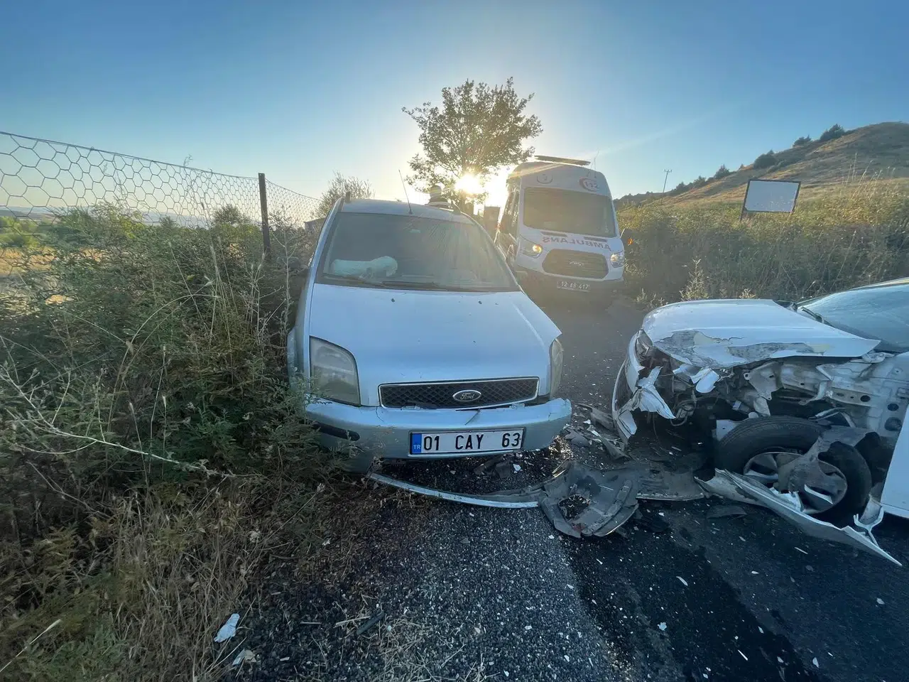 Trafik kazasında 3 kişi yaralandı