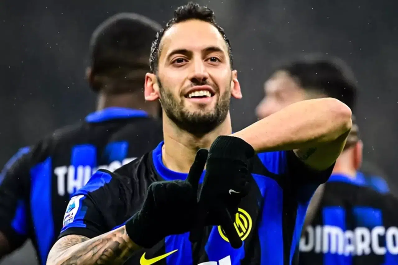 Süper Lig devinden Hakan Çalhanoğlu için yeni hamle