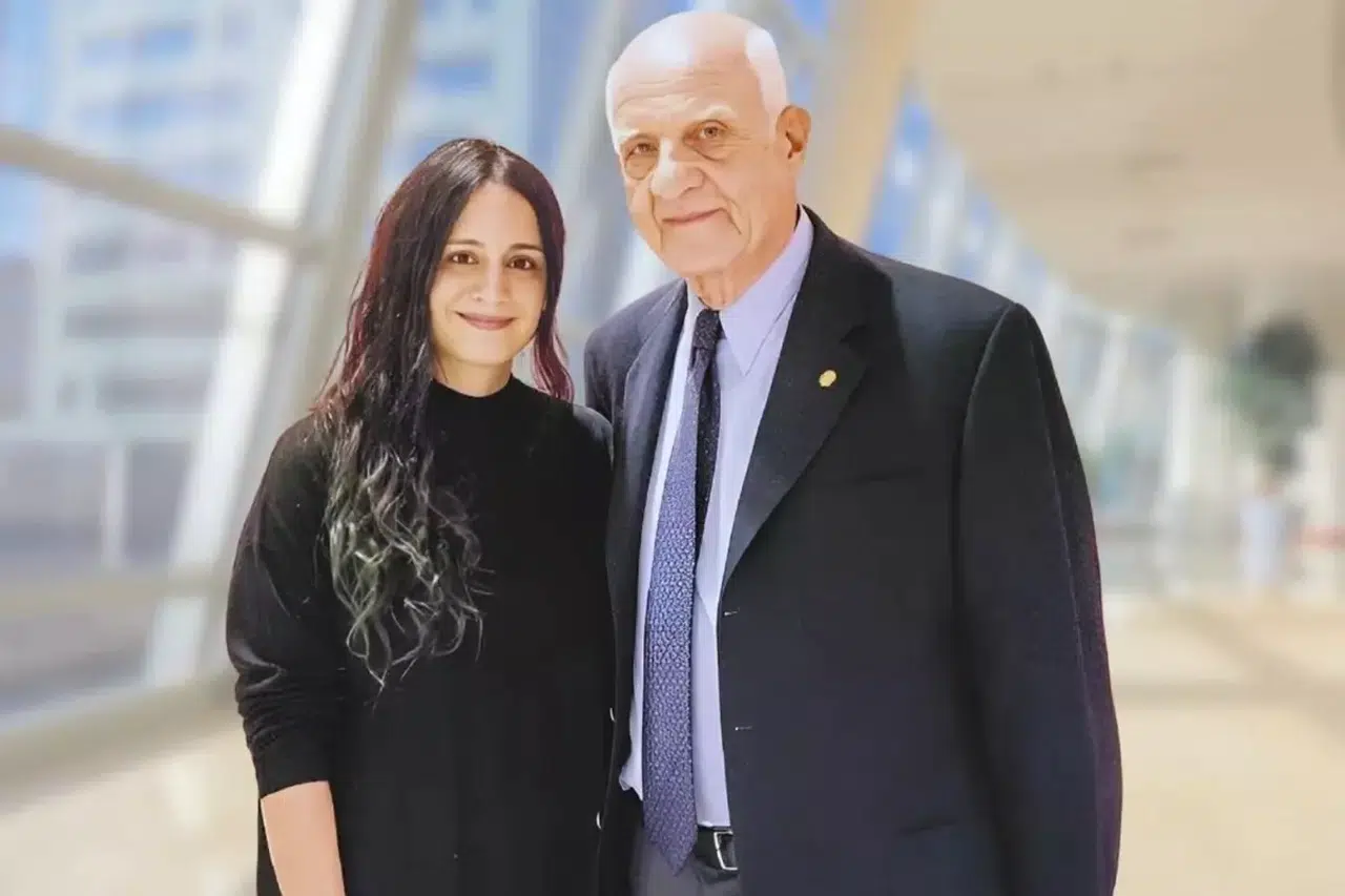 Uzun süredir araları bozuktu! Baba-kız arasında sürpriz gelişme