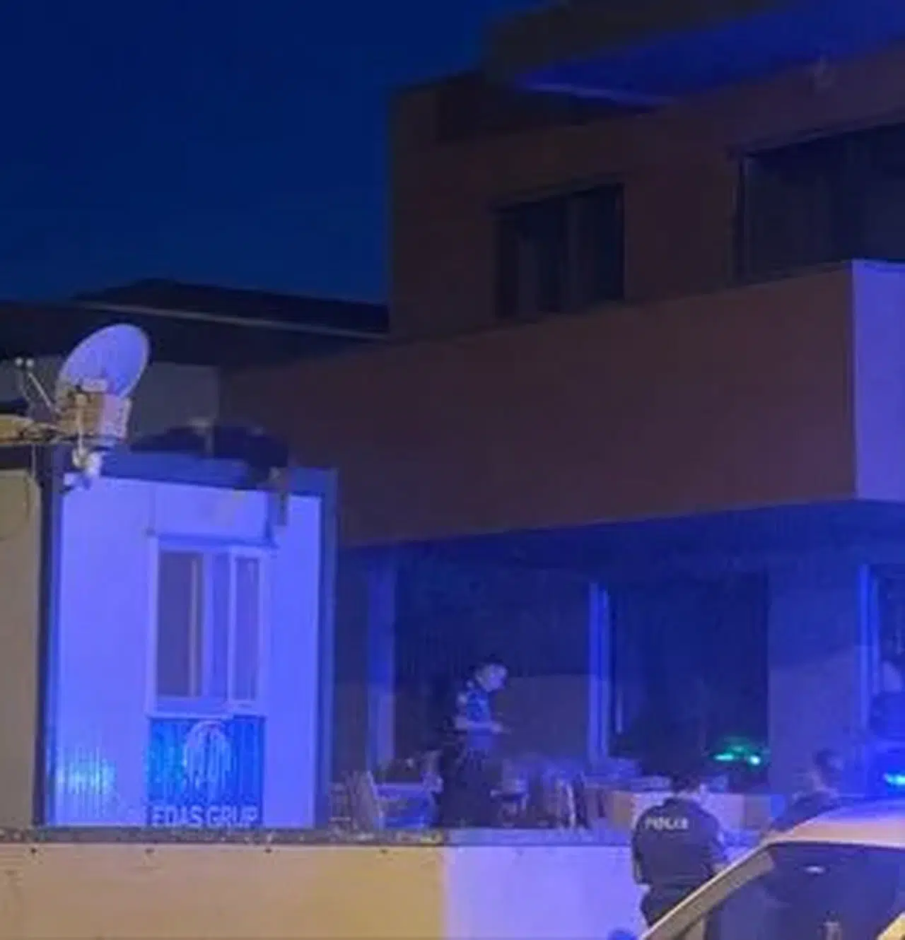 İnşaatta korku dolu anlar: Konteynerin üstünde ceset bulundu