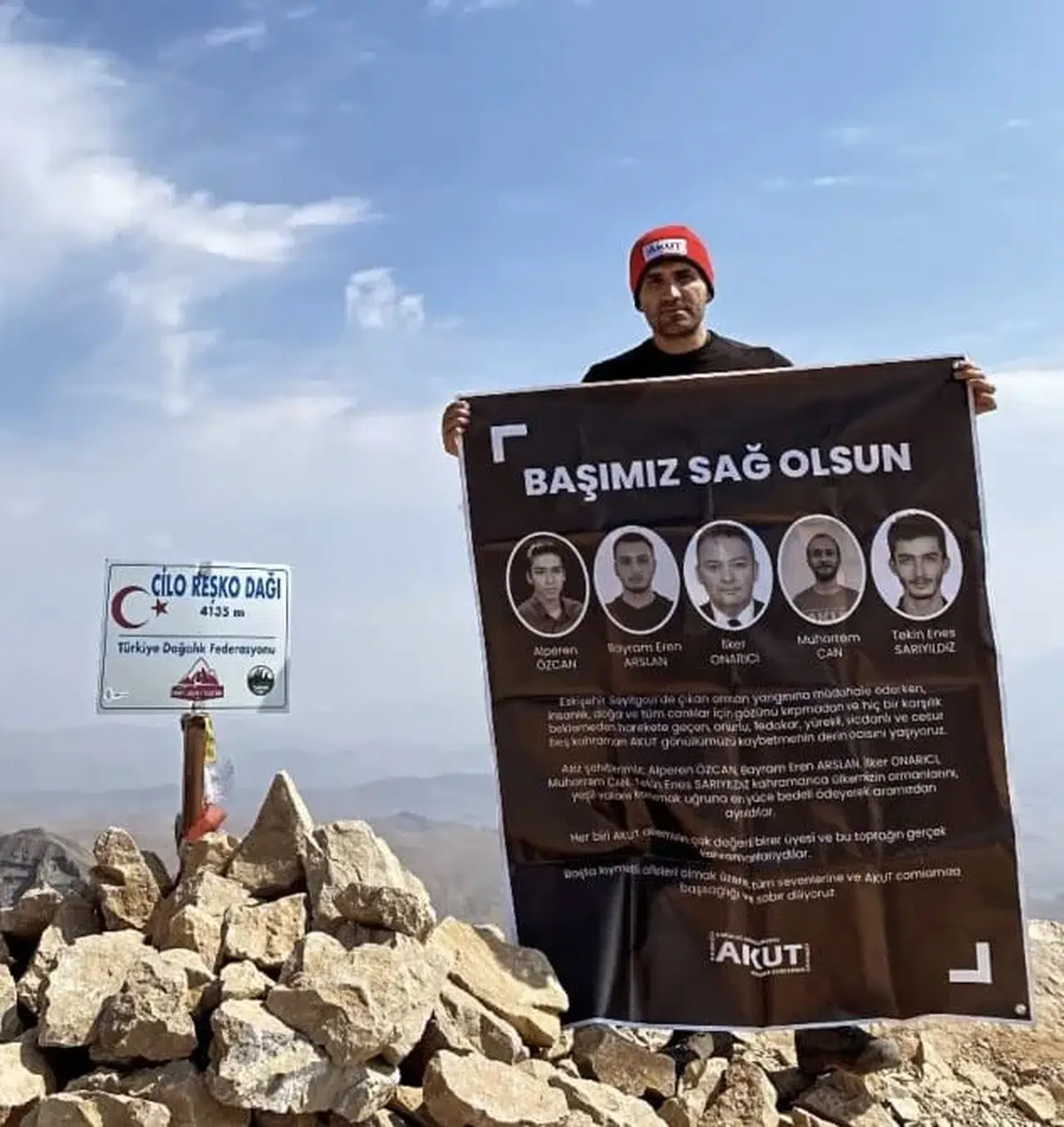 AKUT şehitleri Reşko’nun zirvesinde anıldı