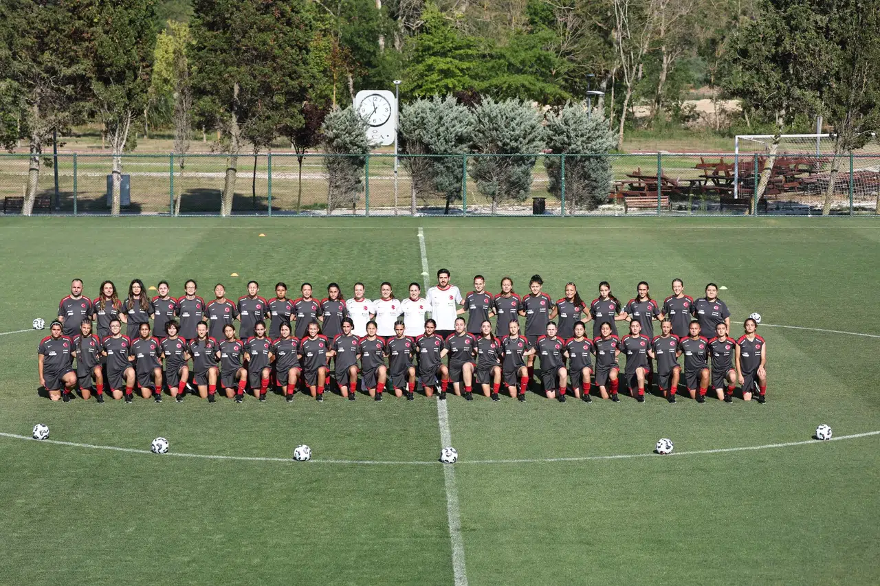 Soma Zaferspor’dan 2 sporcu U15 Kız Millî Takım kampında