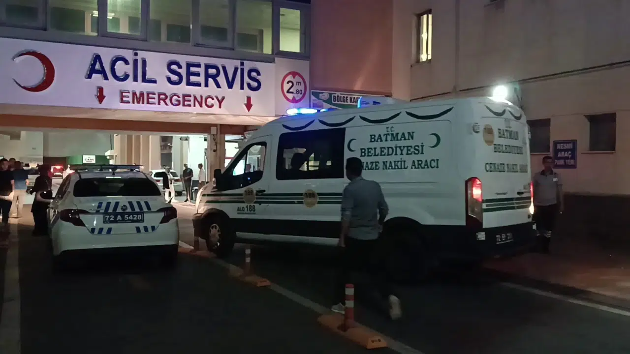 Trafik kazası 3 yaşındaki miniği hayattan koparttı