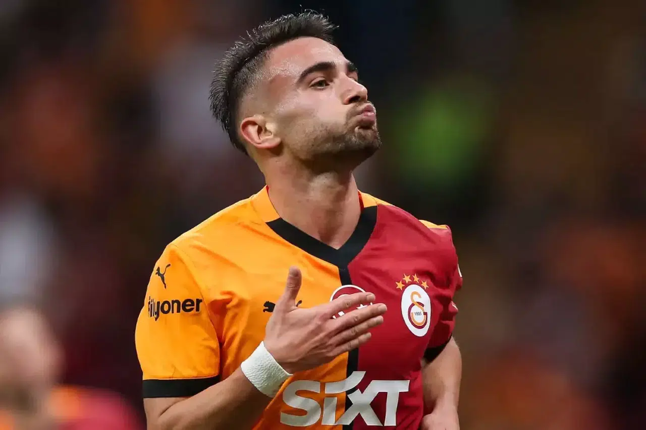 Yunus Akgün'den 4 yıllık imza
