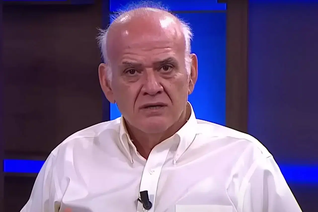 Ahmet Çakar işinden kovuldu mu?