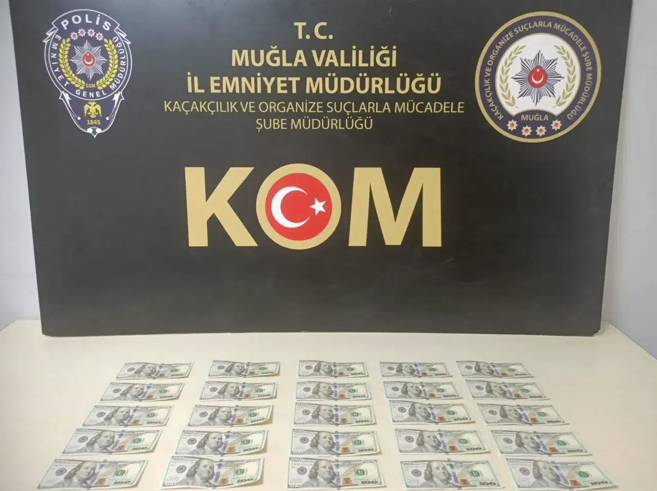 Emniyetten sahte dolar operasyonu
