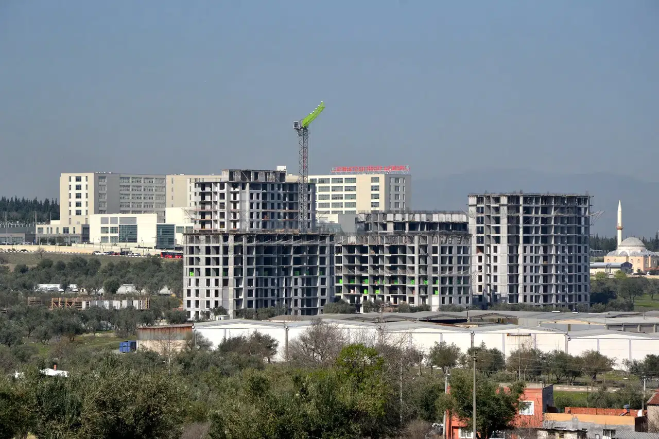 İNŞAAT MALİYETLERİ HIZLI ARTIYOR