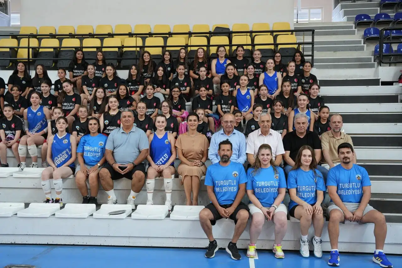 Turgutlu'da yaz kursları tamamlandı