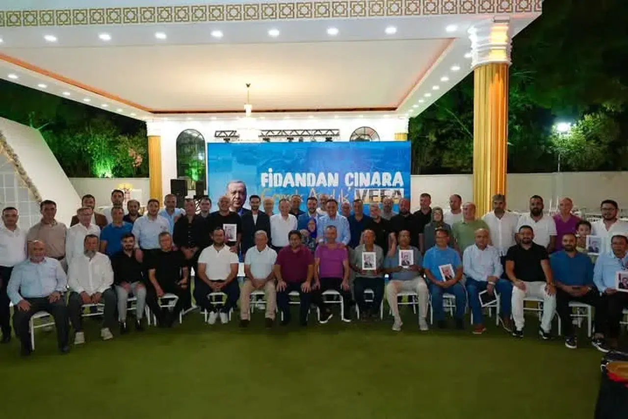AK Parti Yunusemre vefa buluşmalarına devam ediyor