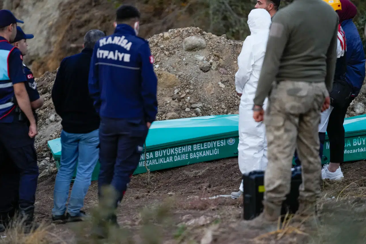 Manisa'da 2 çiftçinin cesedi toprak altından çıkarıldı
