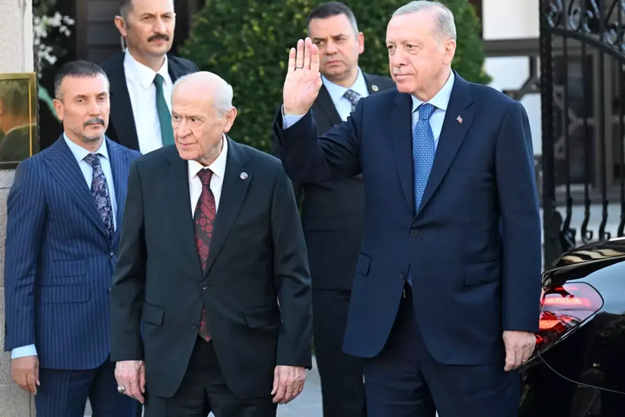Devlet Bahçeli o ismin göreve iadesini istedi