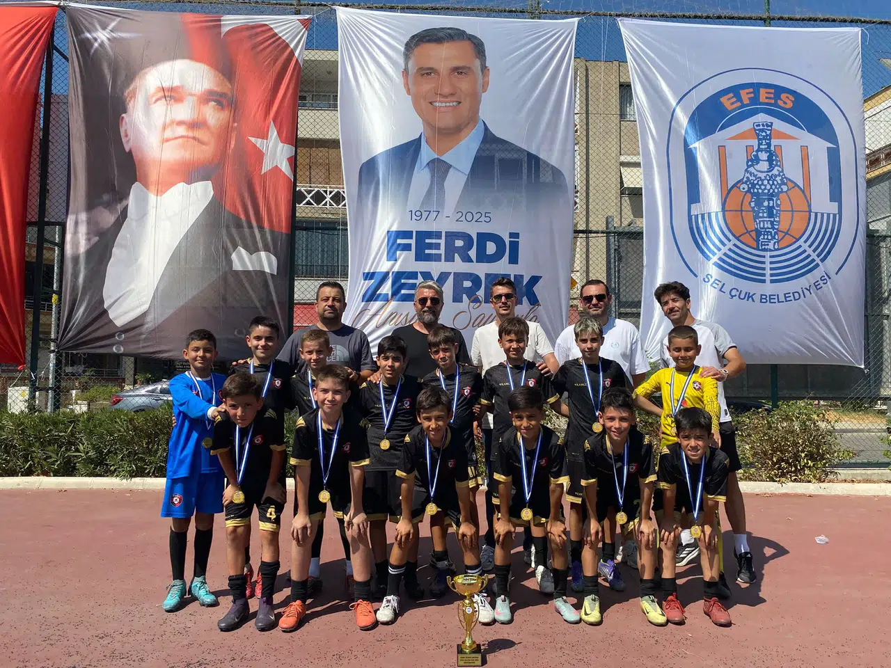 Ferdi Zeyrek anısına düzenlenen turnuvada Yıldızspor 45 FK’dan gururlandıran mücadele
