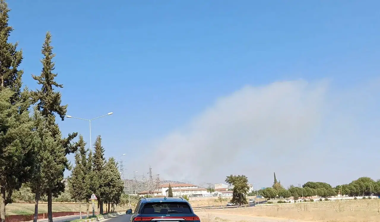 Zirai alanda korkutan yangın