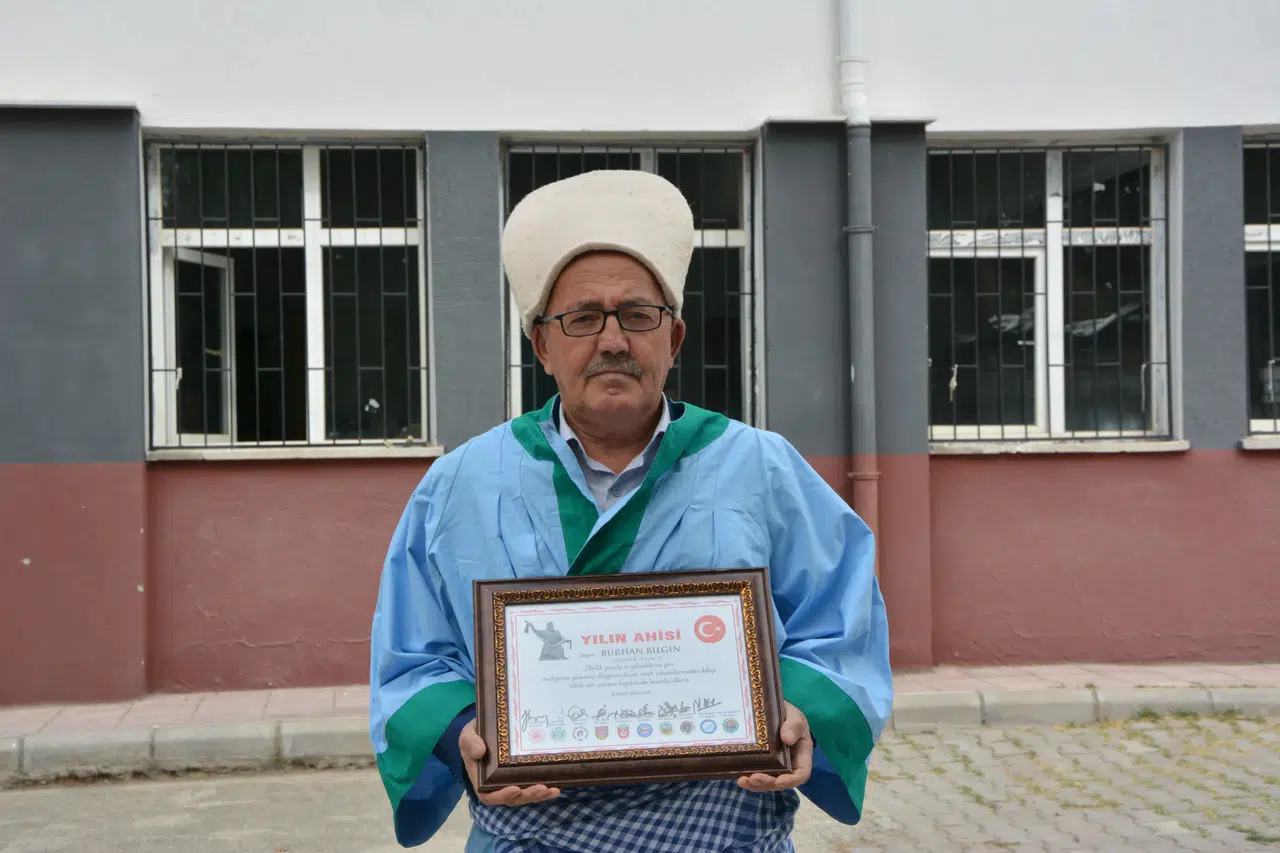 39 yıllık radyatör ustası yılın ahisi seçildi