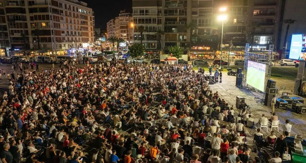 Türkiye – Almanya Basketbol Finali Ücretsiz Dev Ekranda İzlenecek! İşte İl İl Yayın Noktaları