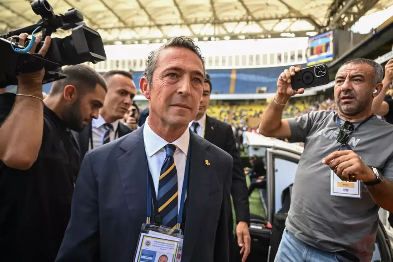 Fenerbahçe'nin efsane isminden Ali Koç'a bomba sözler