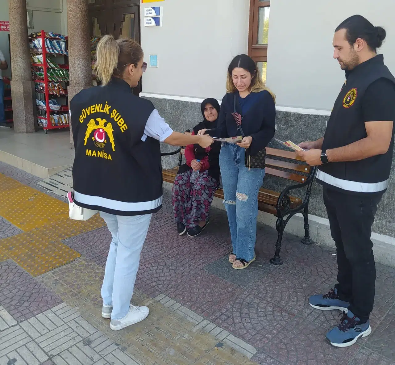 Manisa'da üniversite öğrencileri bilgilendirildi