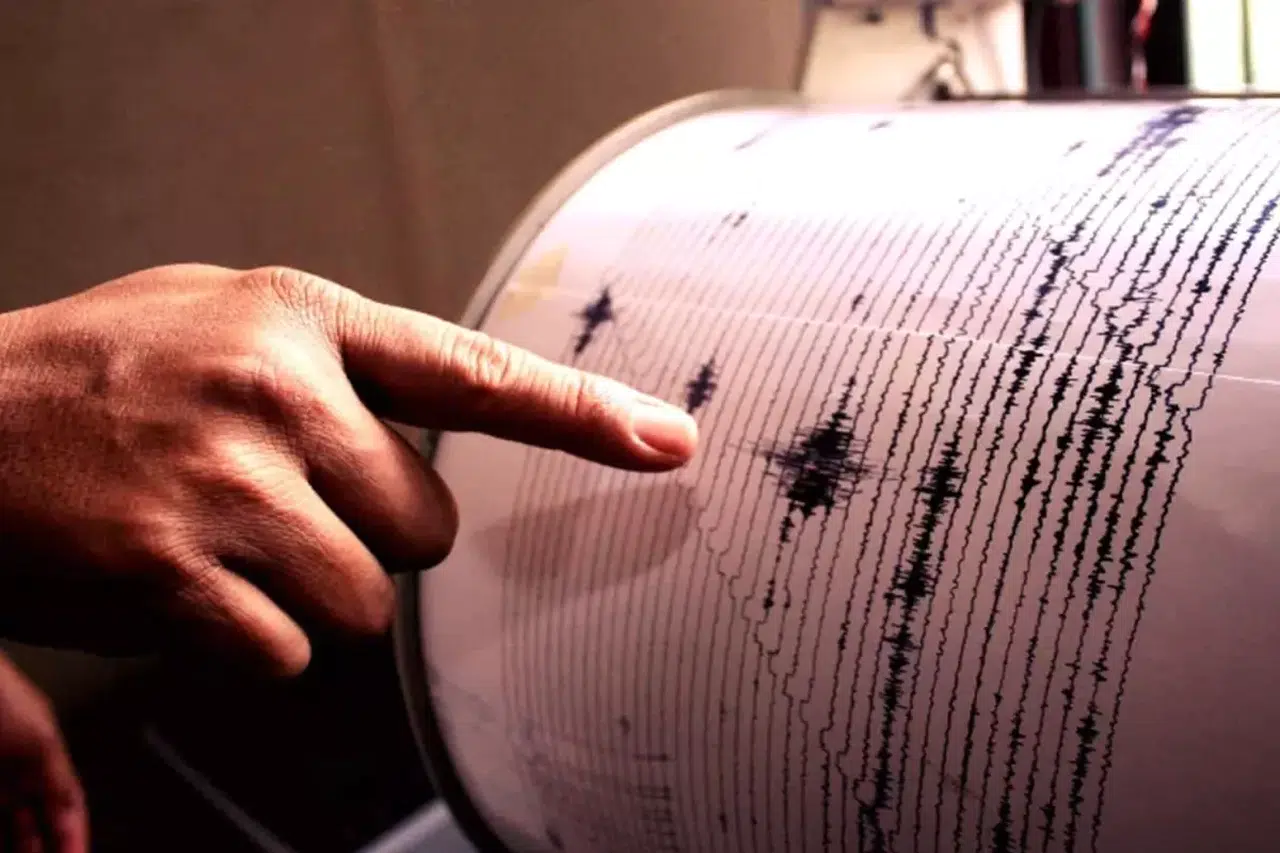 Balıkesir beşik gibi! Korkutan bir deprem daha