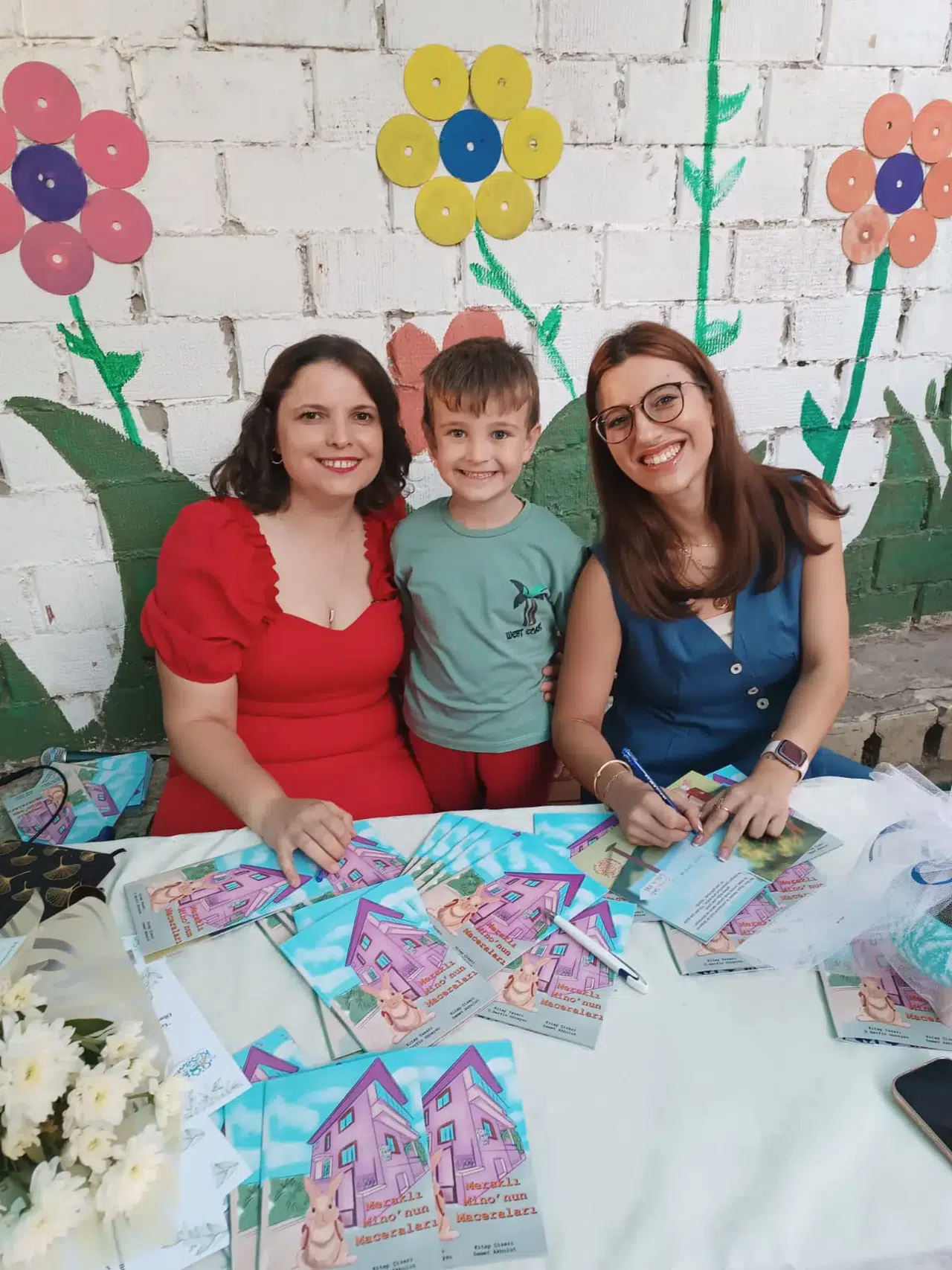Miniklerin faaliyetleri kitaba dönüştü