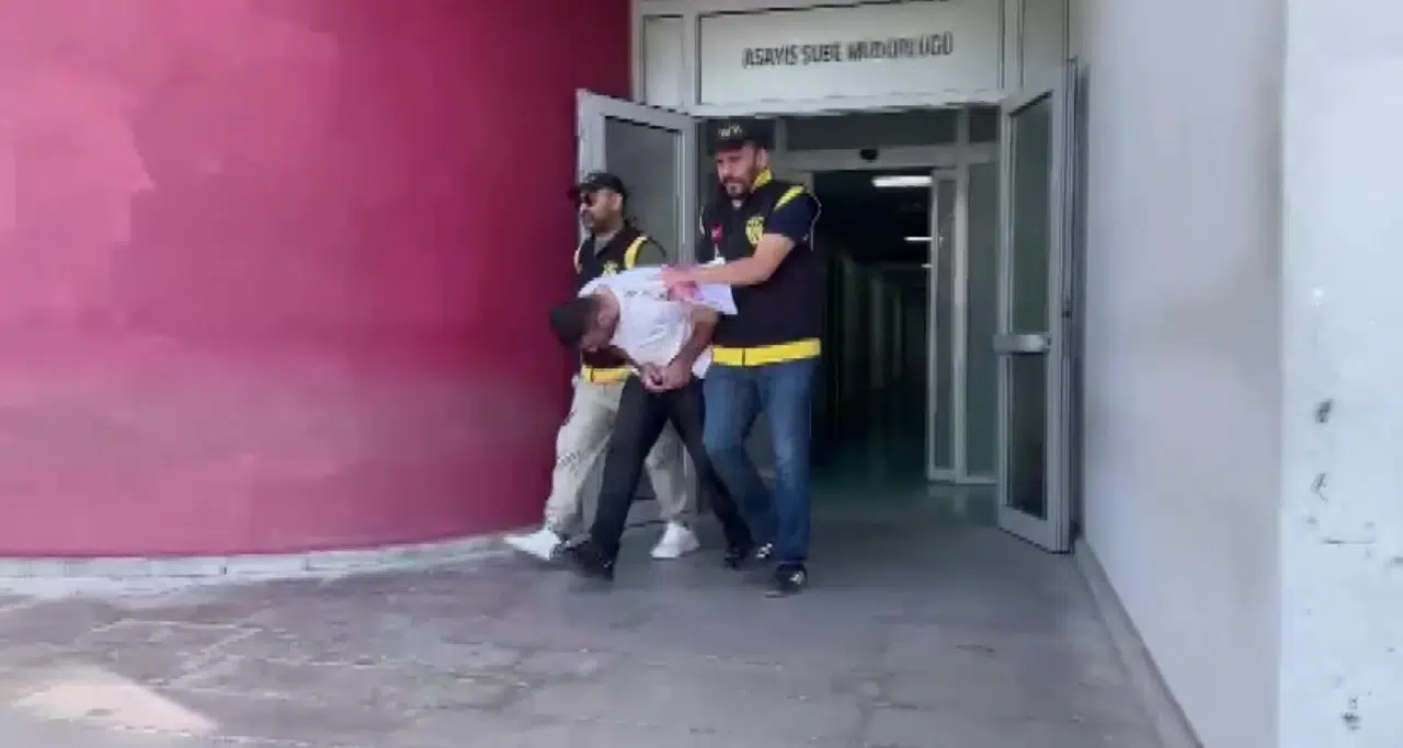 Masaj salonuna fuhuş baskını