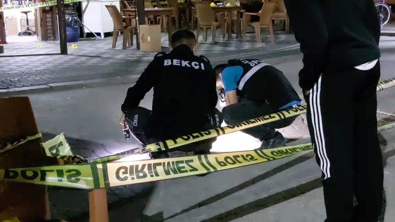 Uyuşturucu kavgasında kan aktı