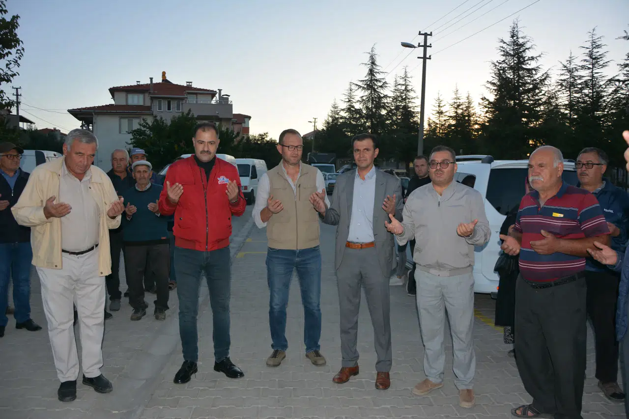 Manisa'nın o ilçesinde ilk kez semt pazarı kuruldu
