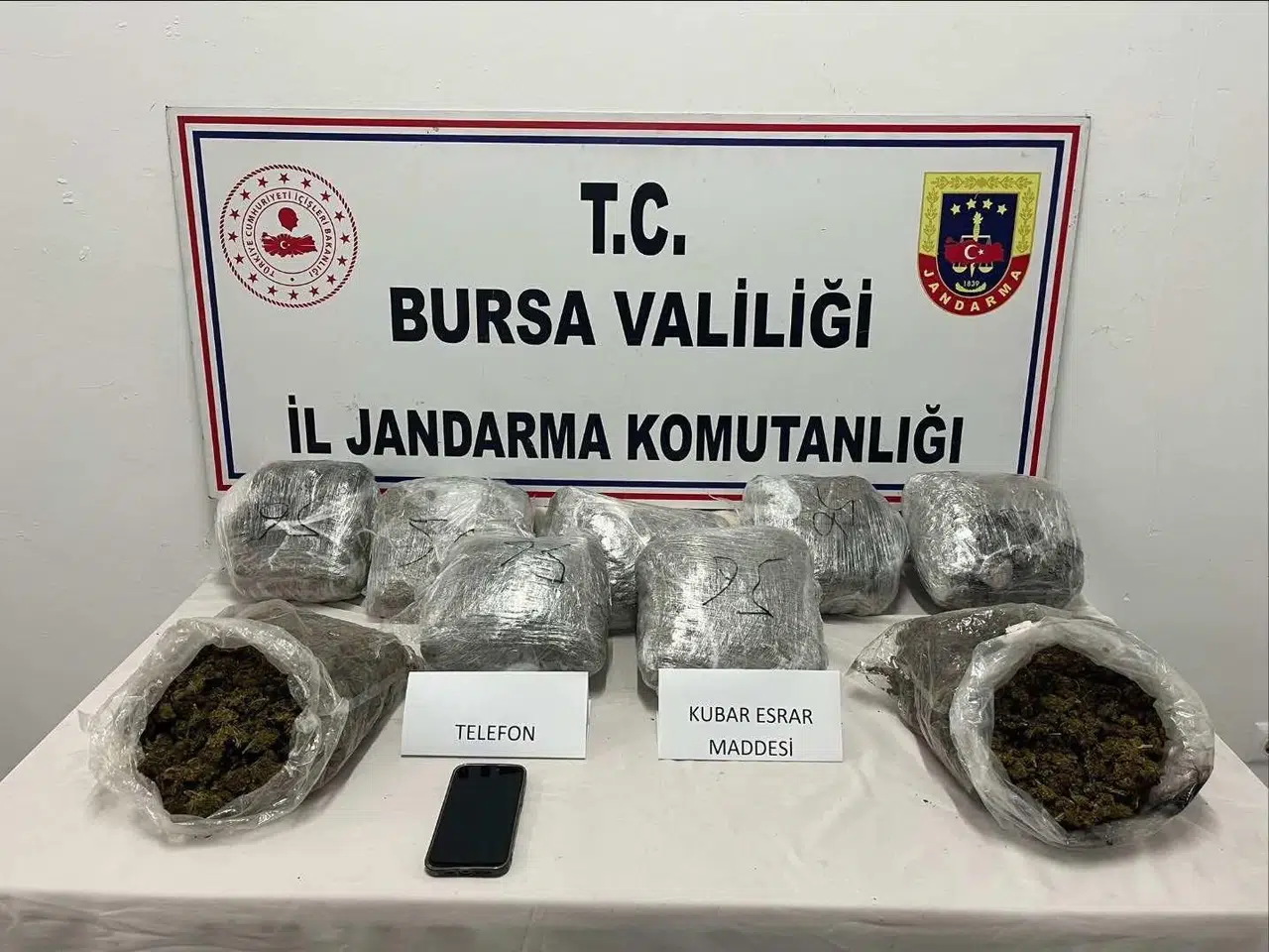 Şüpheli evden çıkanlar şok etti