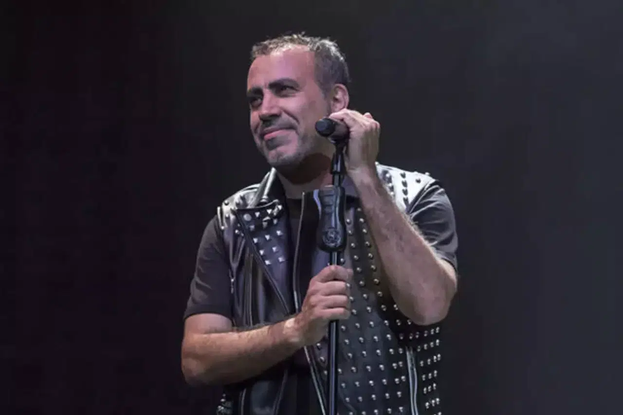 Haluk Levent sahne sonrası rahatsızlandı, apar topar hastaneye kaldırıldı